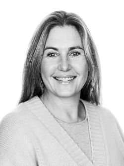 Skolesekretær Charlotte Ernstved